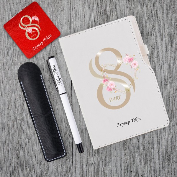 Kişiye Özel 8 Mart Dünya Kadınlar Günü Baskılı Beyaz Defter Beyaz Roller Kalem ve Kırmızı Kare Ayna Seti Kişiye Özel 8 Mart Dünya Kadınlar Günü Baskılı Beyaz Defter Beyaz Roller Kalem ve Kırmızı Kare Ayna Seti