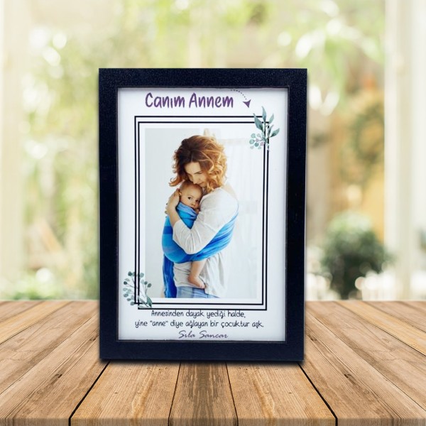 Kişiye Özel Anneler Günü Fotoğraf Baskılı Ahşap Çerçeve & İsimli Açılır Melek Kanadı Kolye ve Tişört Baskılı Peluş Ayıcık Kişiye Özel Anneler Günü Fotoğraf Baskılı Ahşap Çerçeve & İsimli Açılır Melek Kanadı Kolye ve Tişört Baskılı Peluş Ayıcık