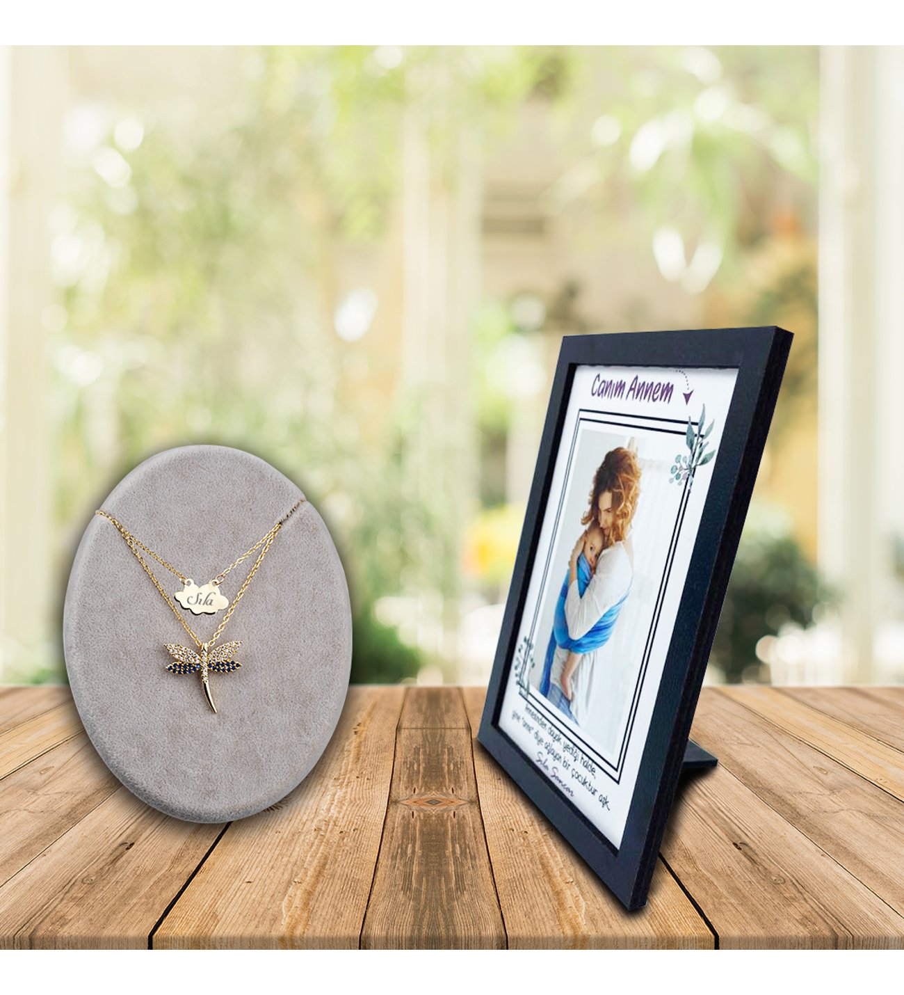 Kişiye Özel Anneler Günü Fotoğraf Baskılı Ahşap Çerçeve ve İsimli Safir Yusufcuk Kolye