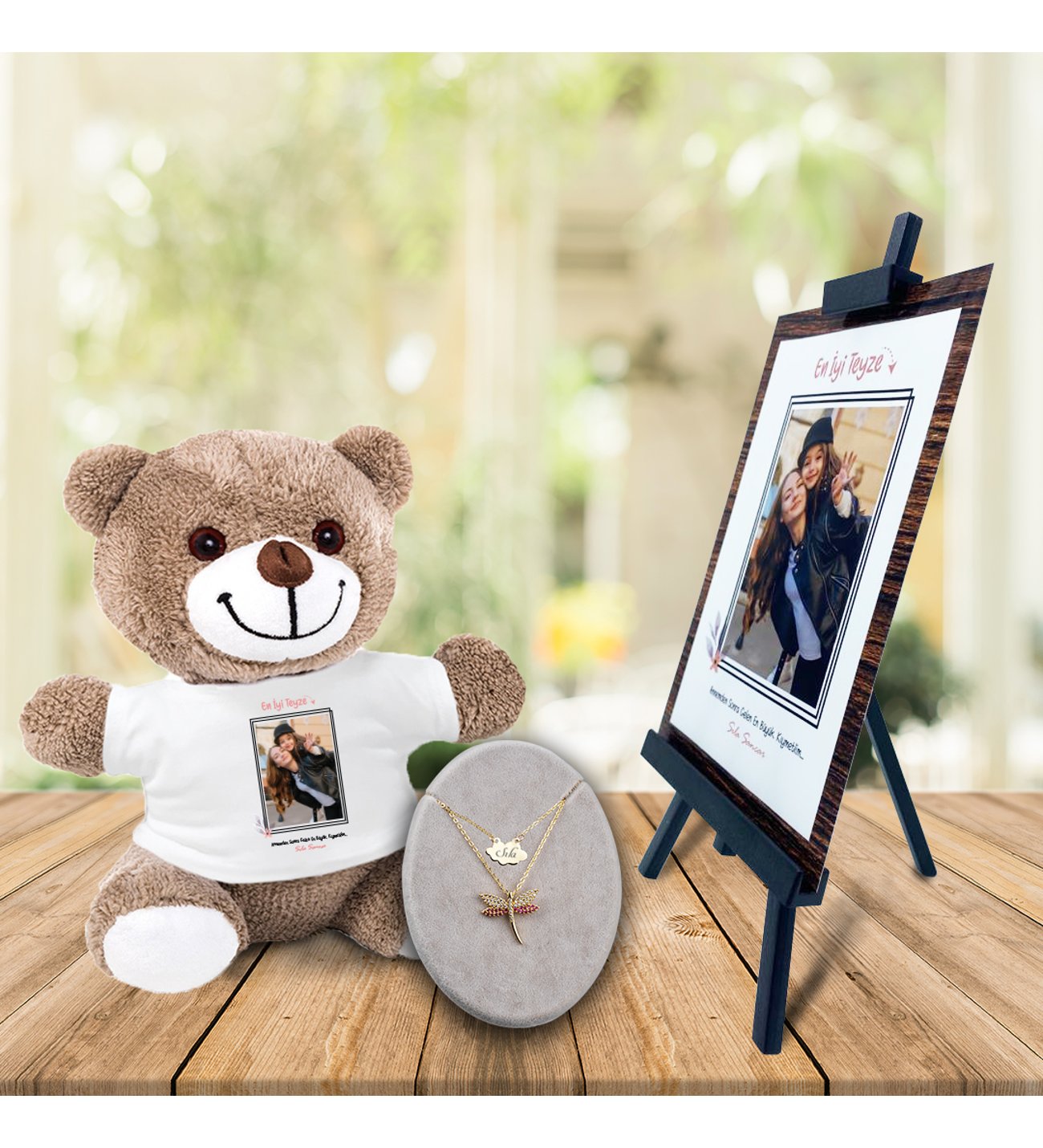 Kişiye Özel Anneler Günü Fotoğraflı En İyi Teyze Şövale & İsimli Ruby Yusufçuk Kolye ve Tişörtlü Peluş Ayıcık Kişiye Özel Anneler Günü Fotoğraflı En İyi Teyze Şövale & İsimli Ruby Yusufçuk Kolye ve Tişörtlü Peluş Ayıcık