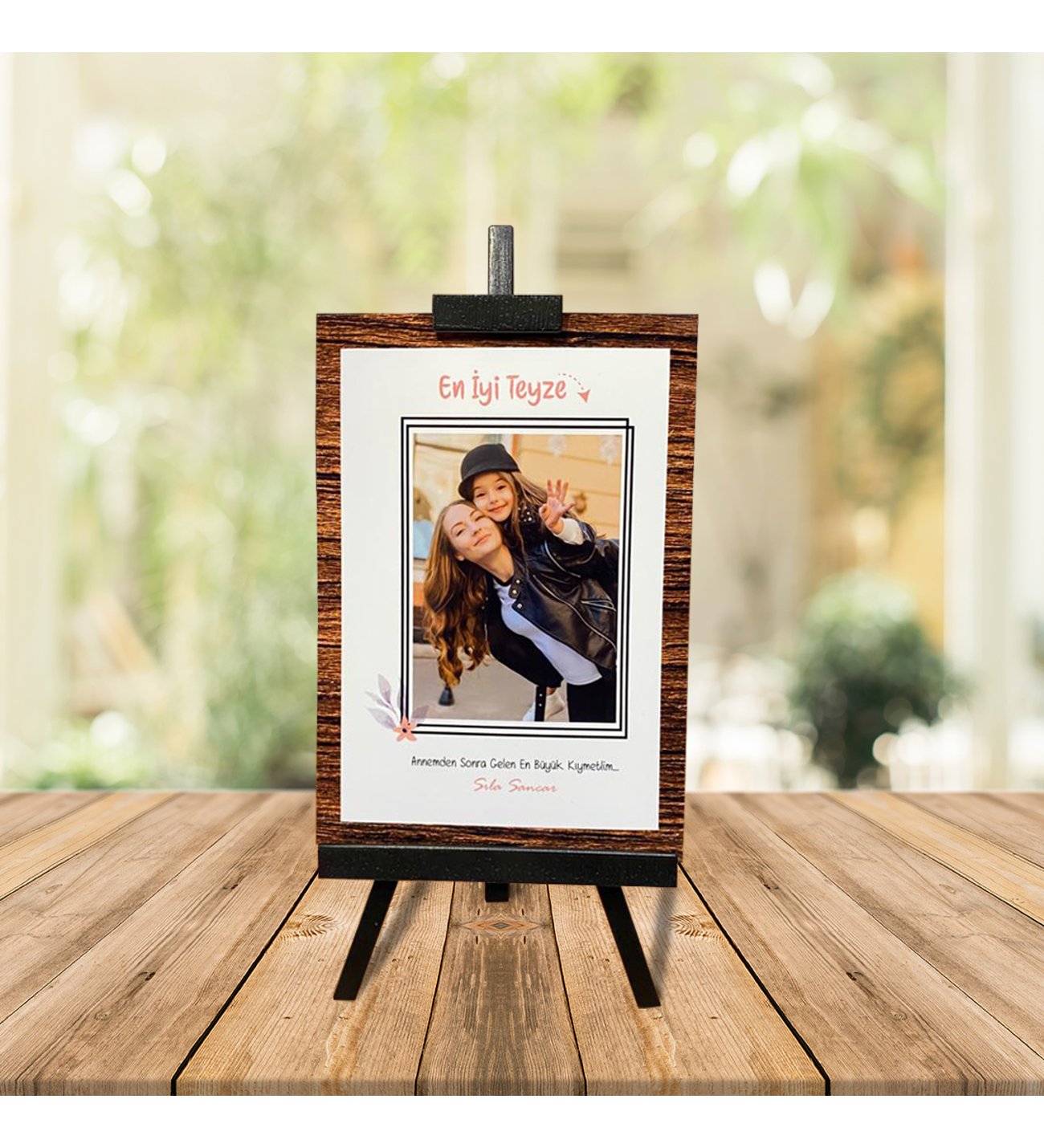 Kişiye Özel Anneler Günü Fotoğraflı En İyi Teyze Şövale & İsimli Ruby Yusufçuk Kolye ve Tişörtlü Peluş Ayıcık Kişiye Özel Anneler Günü Fotoğraflı En İyi Teyze Şövale & İsimli Ruby Yusufçuk Kolye ve Tişörtlü Peluş Ayıcık