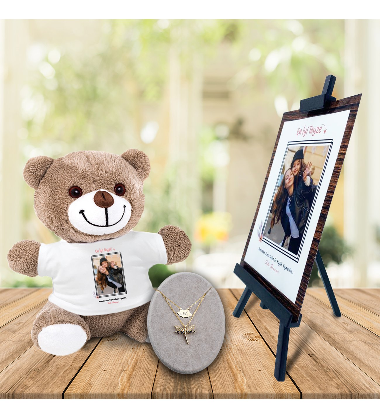 Kişiye Özel Anneler Günü Fotoğraflı En İyi Teyze Şövale & İsimli Safir Yusufçuk Kolye ve Tişörtlü Peluş Ayıcık
