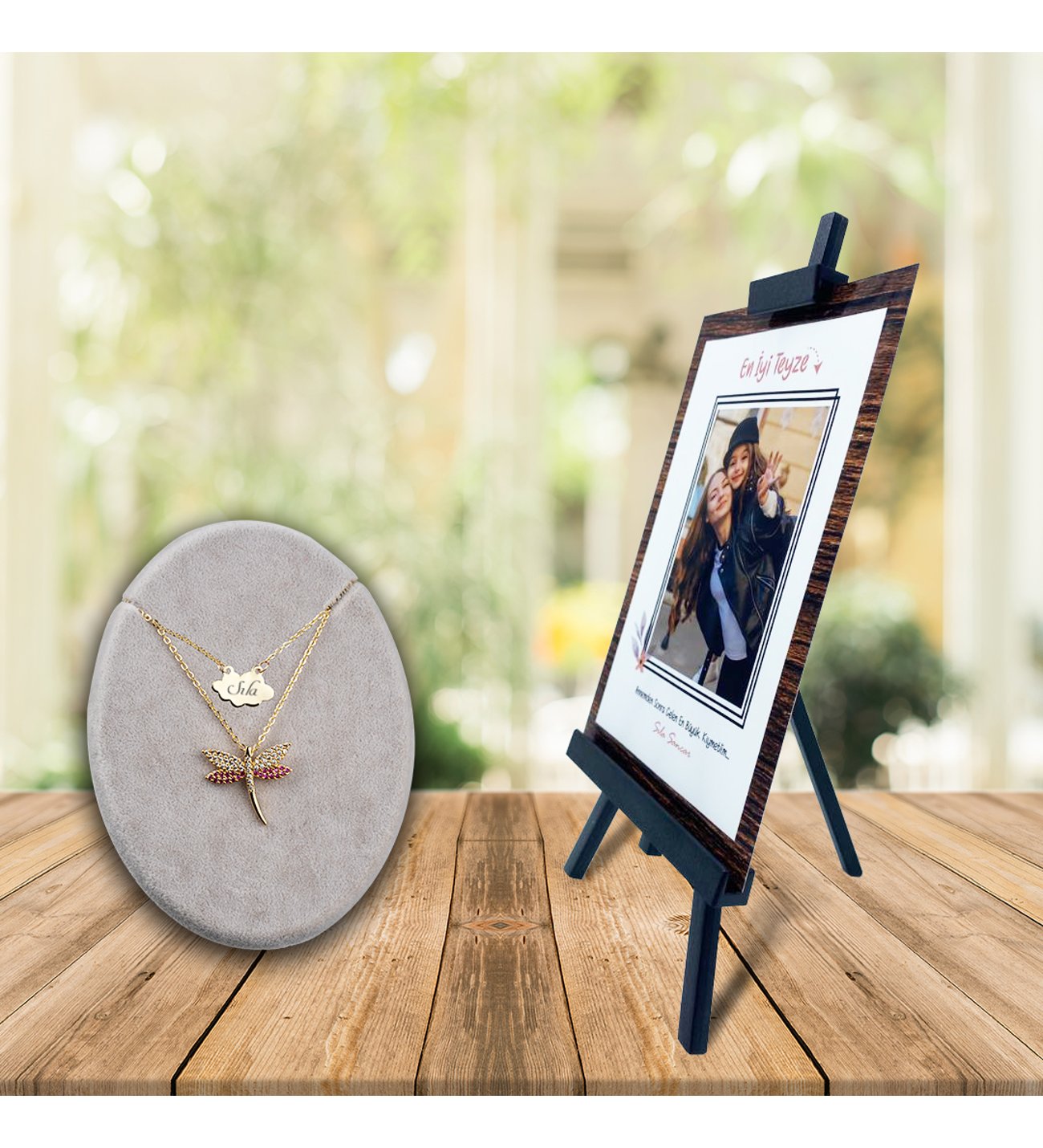 Kişiye Özel Anneler Günü Fotoğraflı En İyi Teyze Şövale ve İsimli Ruby Yusufcuk Kolye Kişiye Özel Anneler Günü Fotoğraflı En İyi Teyze Şövale ve İsimli Ruby Yusufcuk Kolye