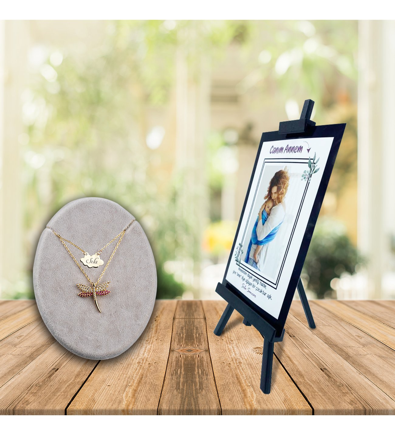 Kişiye Özel Anneler Günü Fotoğraflı Şövale ve İsimli Ruby Yusufcuk  Kolye