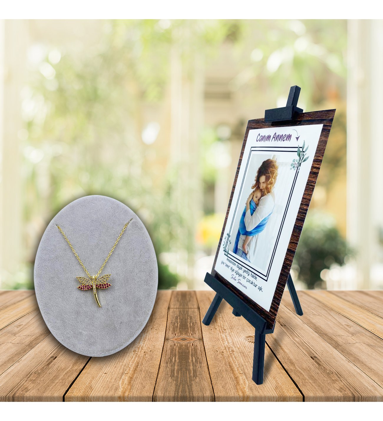 Kişiye Özel Anneler Günü Fotoğraflı Şövale ve Ruby Yusufçuk Kolye