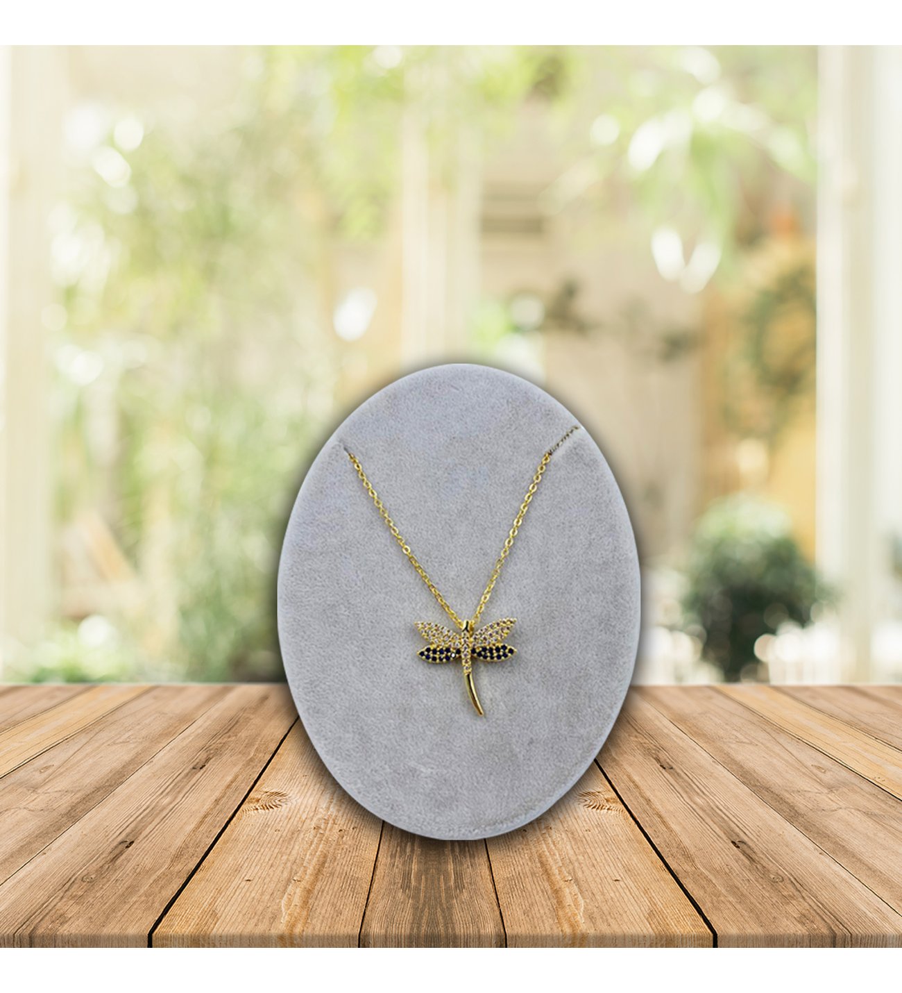 Kişiye Özel Anneler Günü Fotoğraflı Şövale ve Safir Yusufçuk Kolye Kişiye Özel Anneler Günü Fotoğraflı Şövale ve Safir Yusufçuk Kolye