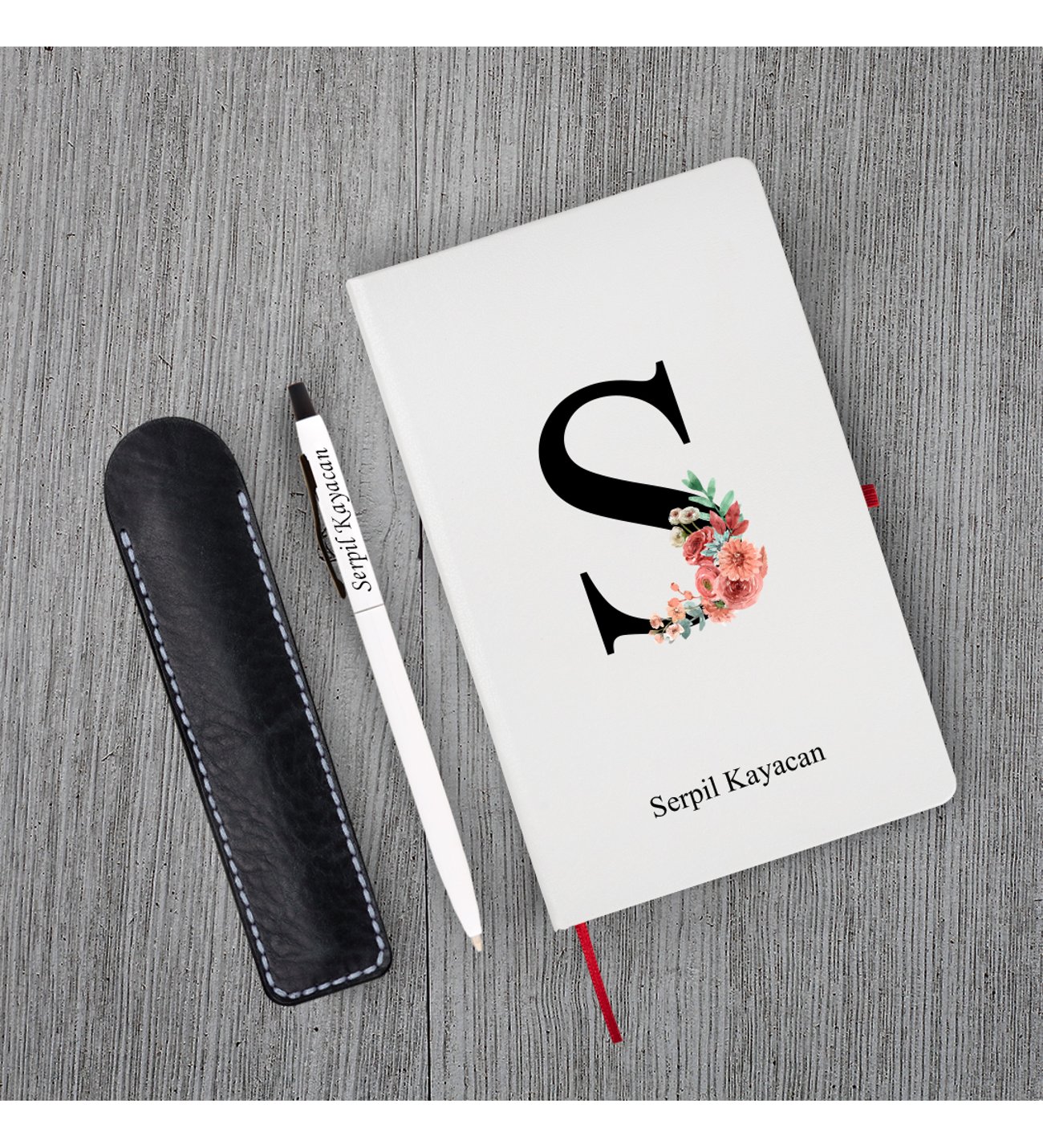 Kişiye Özel Anneler Günü Uv Baskılı Harfli Beyaz Defter ( Kırmızı Kenar ) & Beyaz Tükenmez Kalem ve Kupa