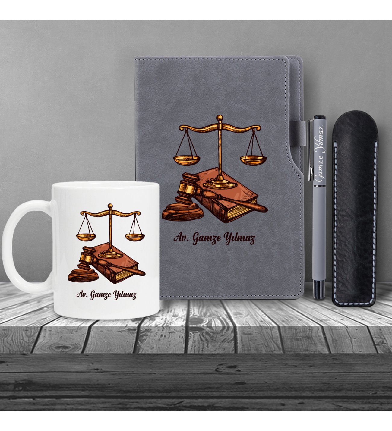 Kişiye Özel Avukat Temalı Gri Defter , Gri Roller Kalem ve Kupa Seti Kişiye Özel Avukat Temalı Gri Defter , Gri Roller Kalem ve Kupa Seti