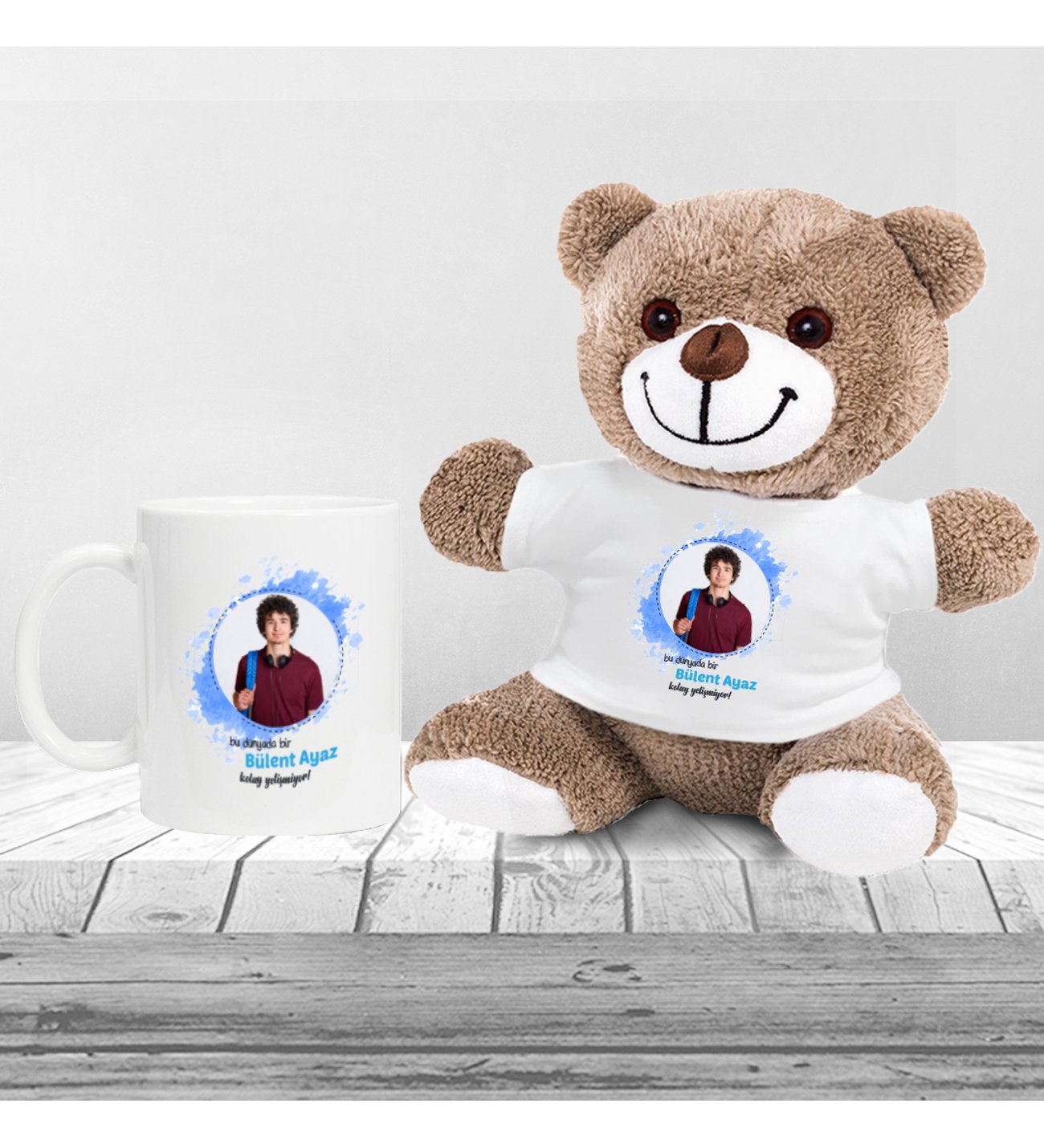 Kişiye Özel Fotoğraflı Kolay Yetişmiyor Temalı Peluş Ayıcık ve Kupa Seti Kişiye Özel Fotoğraflı Kolay Yetişmiyor Temalı Peluş Ayıcık ve Kupa Seti