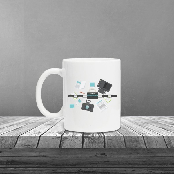 Kişiye Özel Gazeteci Temalı Pembe Defter & Pembe Roller Kalem ve Kupa Seti