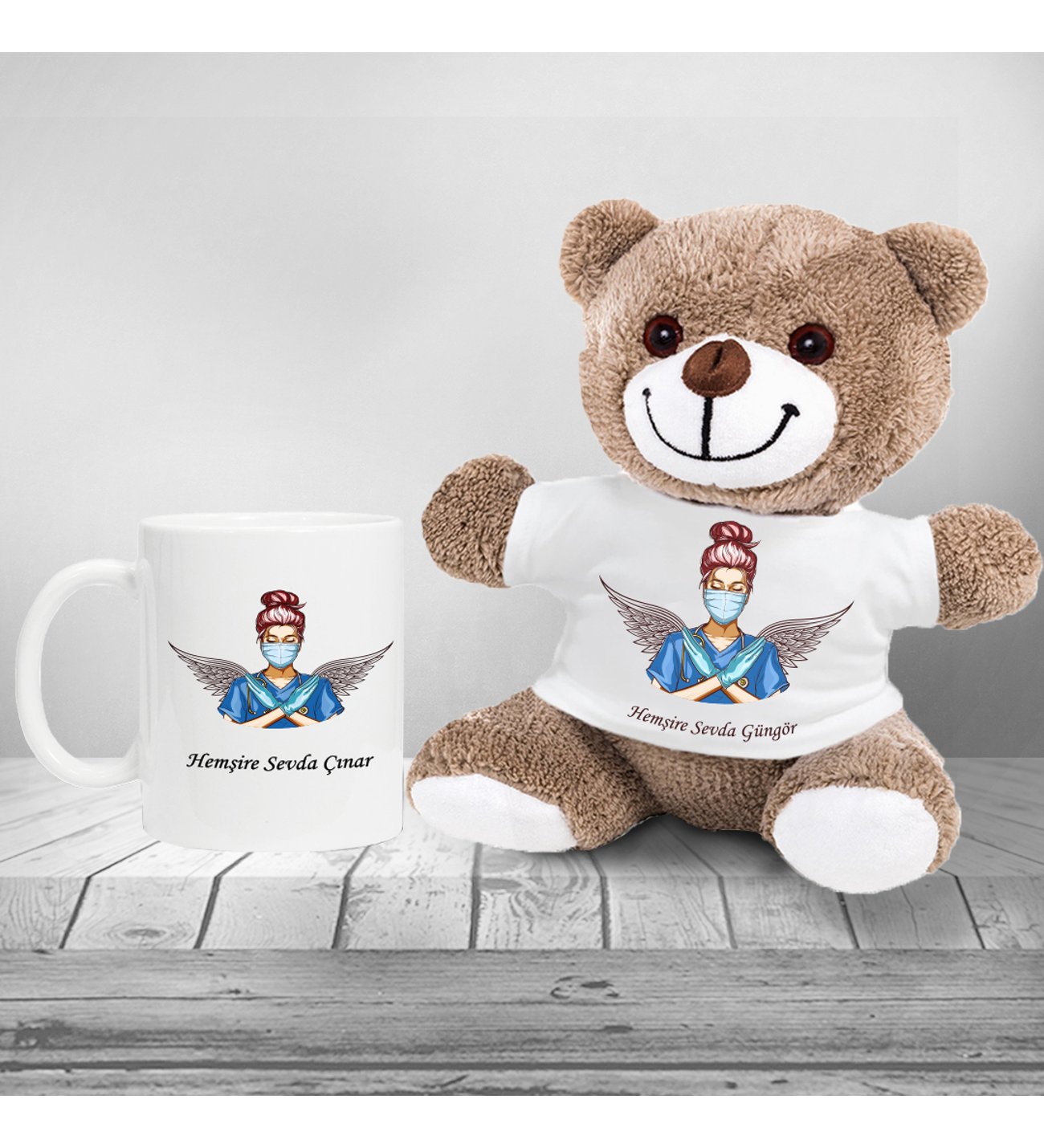 Kişiye Özel Hemşire Seti Peluş Ayıcık ve Kupa Kişiye Özel Hemşire Seti Peluş Ayıcık ve Kupa