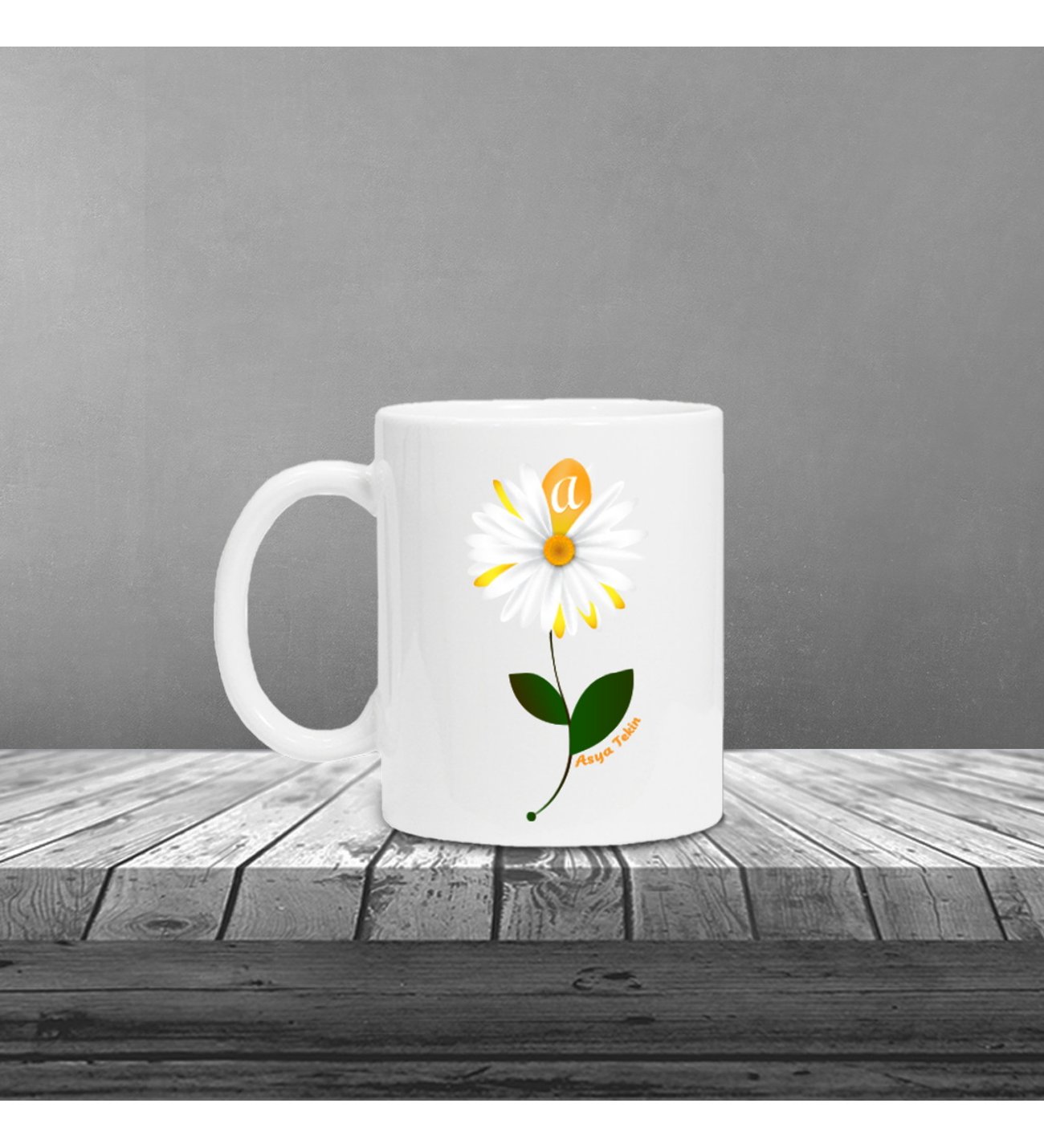 Kişiye Özel Papatya Desenli UV Baskılı Beyaz Defter ve Roller Kalem Kupa Seti Kişiye Özel Papatya Desenli UV Baskılı Beyaz Defter ve Roller Kalem Kupa Seti