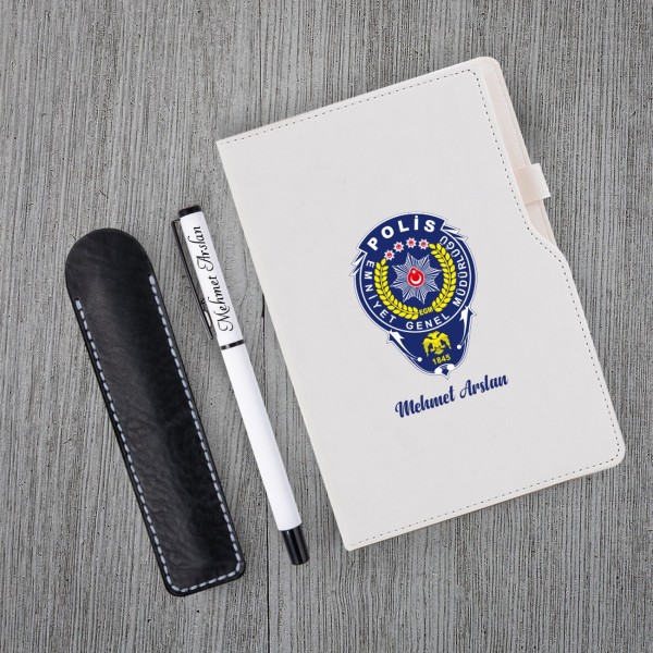 Kişiye Özel Polis Temalı UV Baskılı Beyaz Defter & Beyaz Roller Kalem Kişiye Özel Polis Temalı UV Baskılı Beyaz Defter & Beyaz Roller Kalem