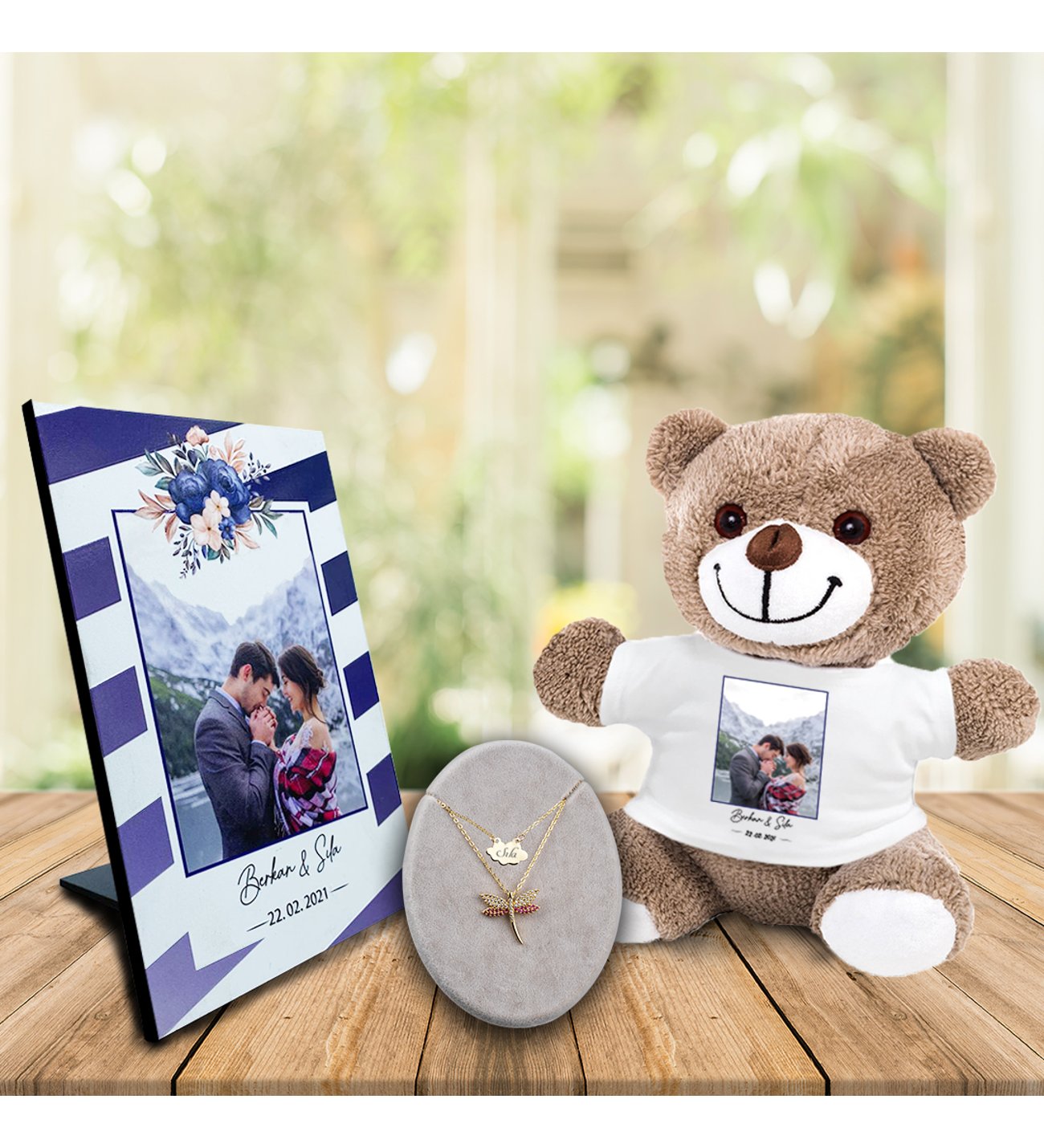 Kişiye Özel UV Baskılı Fotoğraflı Ahşap Çerçeve & Peluş Ayıcık ve İsimli Ruby Yusufcuk  Kolye