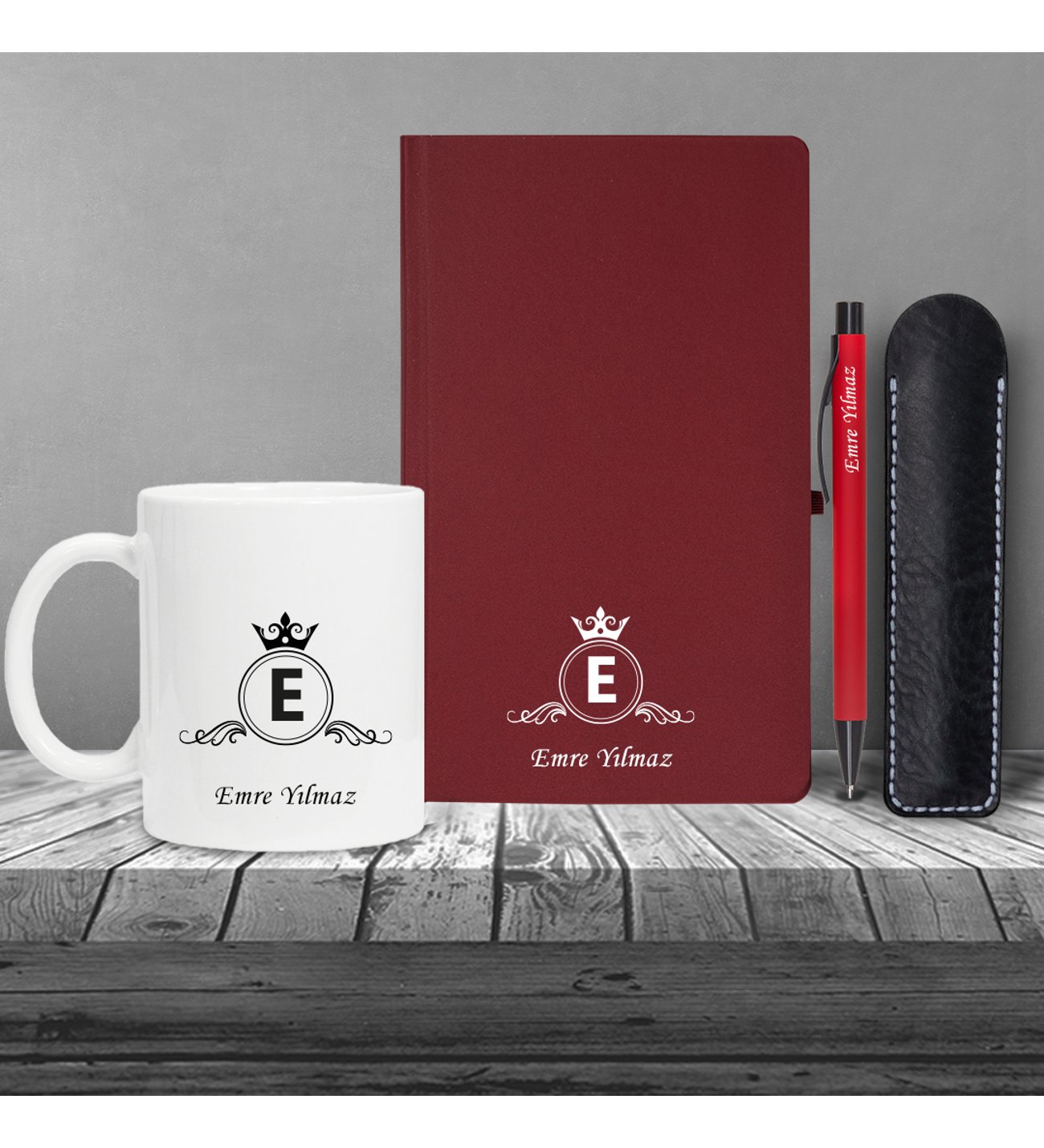 Kişiye Özel UV Baskılı Klasik Model Bordo Defter ve Kırmızı Tükenmez Kalem ve Kupa Seti Kişiye Özel UV Baskılı Klasik Model Bordo Defter ve Kırmızı Tükenmez Kalem ve Kupa Seti