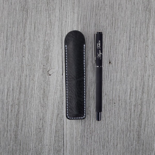 Kişiye Özel UV Baskılı Kuş Desenli Siyah Defter Roller Kalem Seti Kişiye Özel UV Baskılı Kuş Desenli Siyah Defter Roller Kalem Seti